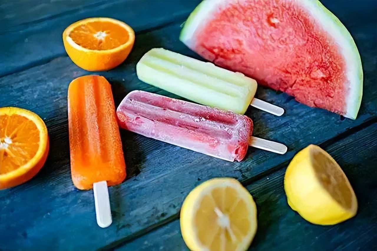 夏天为什么开空调26度最省电,夏天空调开26度真的省电吗