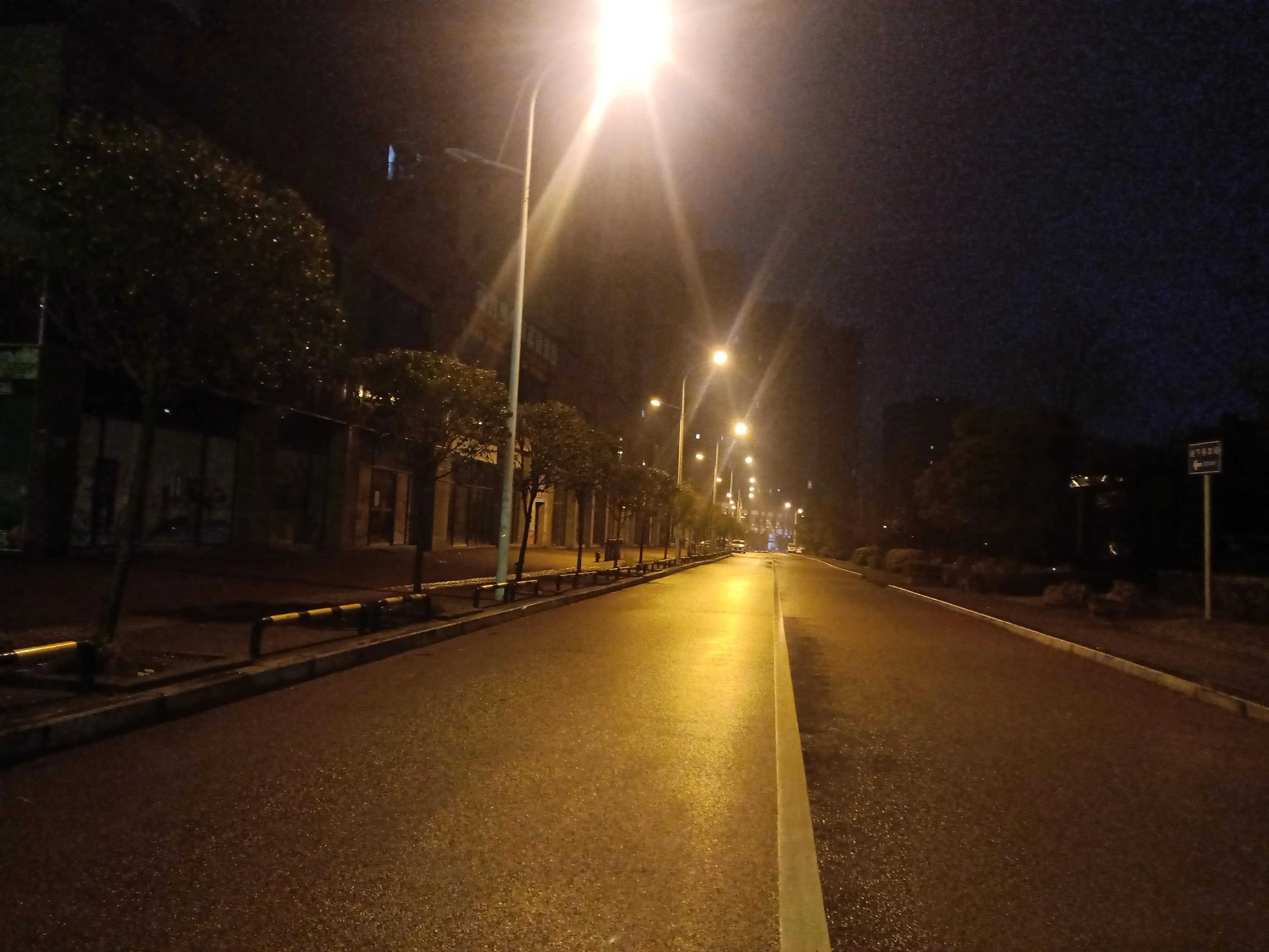 中国足球出路的视频,中国足球的出路到底在何方