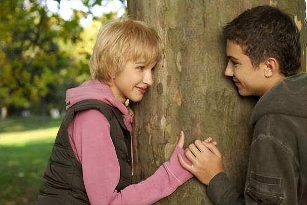 分手后删人和被删人哪个更绝情,删人和被删哪个更容易放下