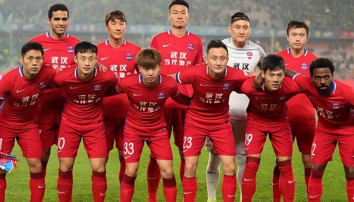 重庆队足协杯战胜中超球队,重庆足球队近来热身赛战况