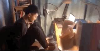 无臂男孩考上剑桥大学,无臂学霸考上剑桥