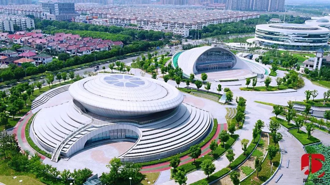 这所大学“很烧钱”,学费达17万!所在地是“全国百强县”第一