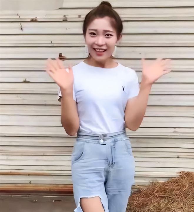 水泥西施张方方的抖音号,水泥妹张方方央视曝光