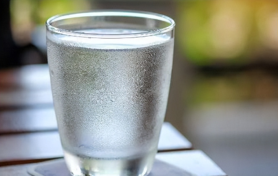 大量运动后喝水不排尿,大量运动喝了很多水但没什么尿