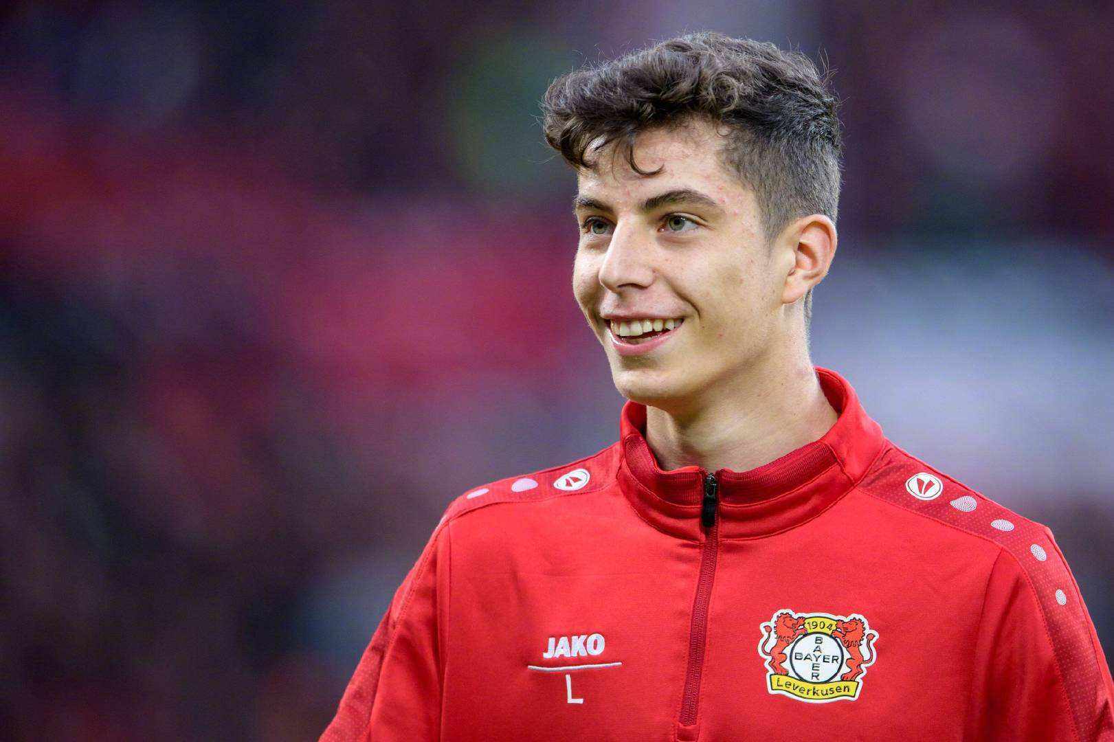 都是哪些足球明星的外号,所有足球球星英文名字