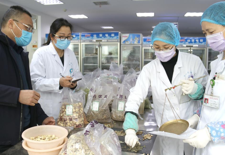 健康养生治疗偏头痛的小方法,健康科普缓解偏头痛可以怎么做