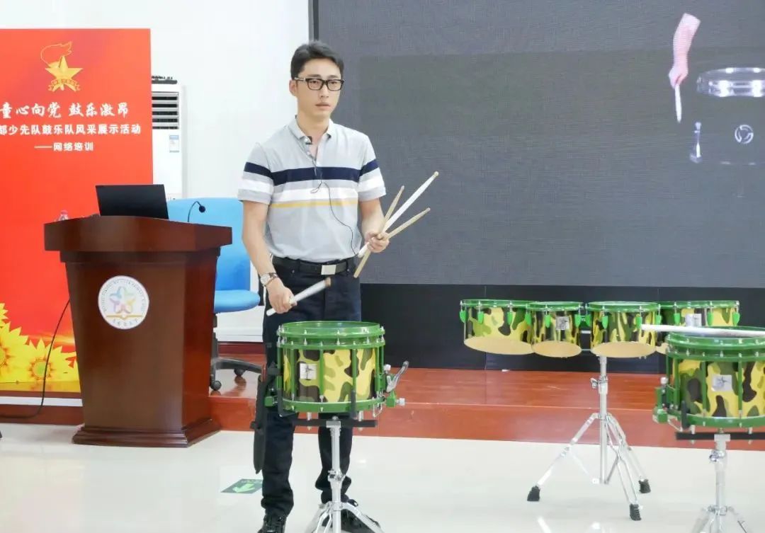 党建引领少先队主题教育活动,党建引领童心向党原文