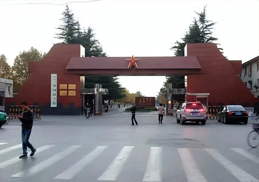 乌克兰美女嫁中国小伙七年变化,河南小伙24年前迎娶乌克兰美女