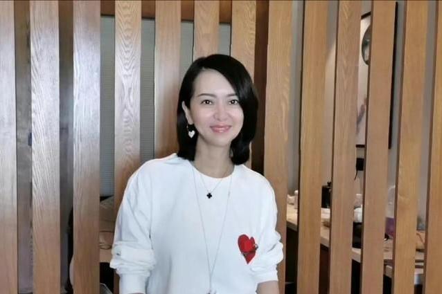 甘萍老公黎兵个人资料,甘萍与黎兵是夫妻吗