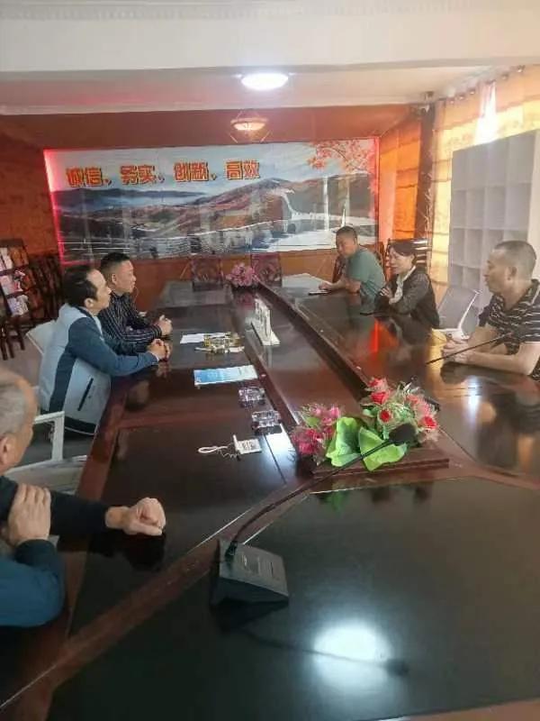 王朝霞到四川国沃希隆、四川硕源等农业公司基地调研