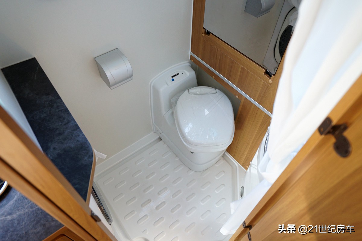 家用大空间6座推荐,适合家用的两厢大空间