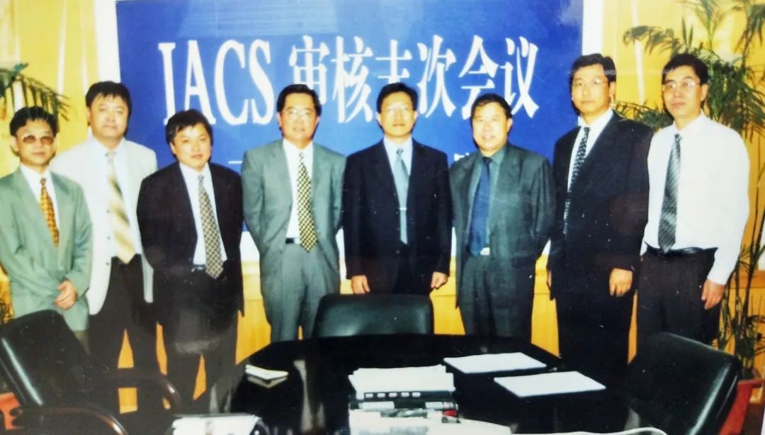 沧海拾贝|励精“图”治经风雨芳华壮志写春秋