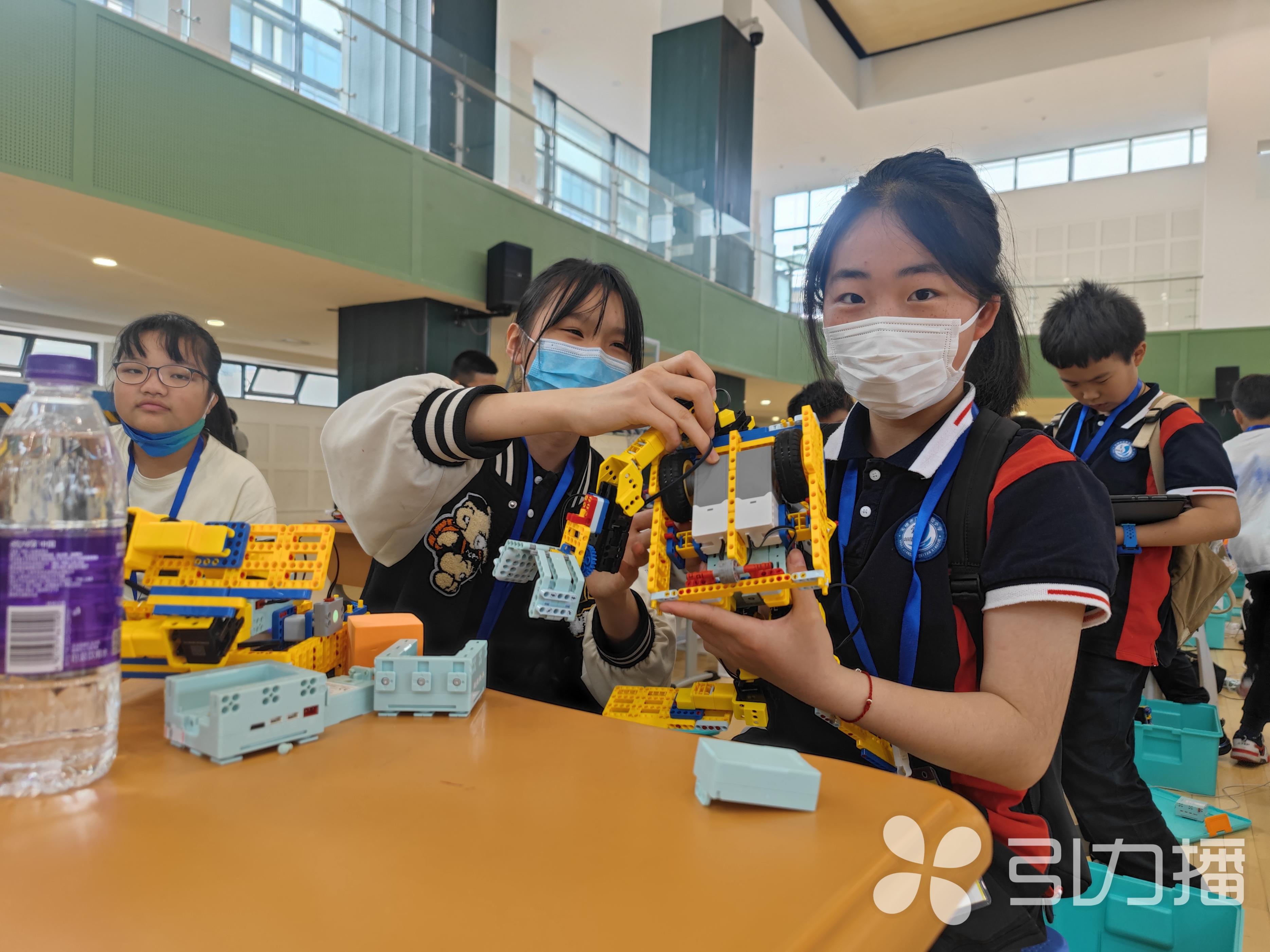 全国中小学信息与技术创新大赛,全国中小学生信息与技术创新大赛