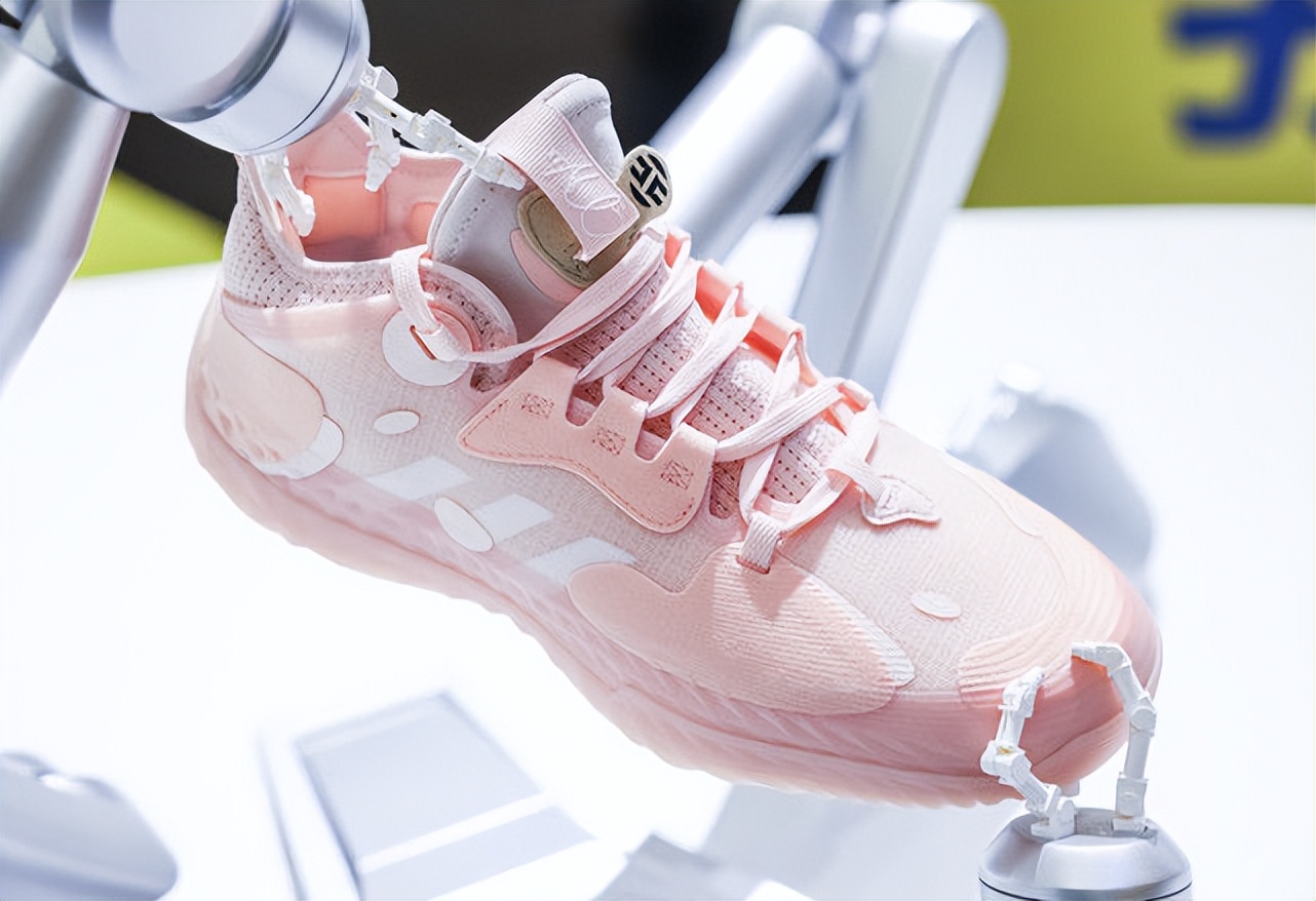 NBA球员上脚统计！球员爱穿PG5，国产三品牌上榜，耐克仍在宝座上