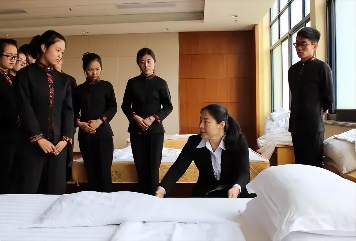 不好嫁的女生职业排行，幼师上榜合情合理，网友：榜首“注孤生”