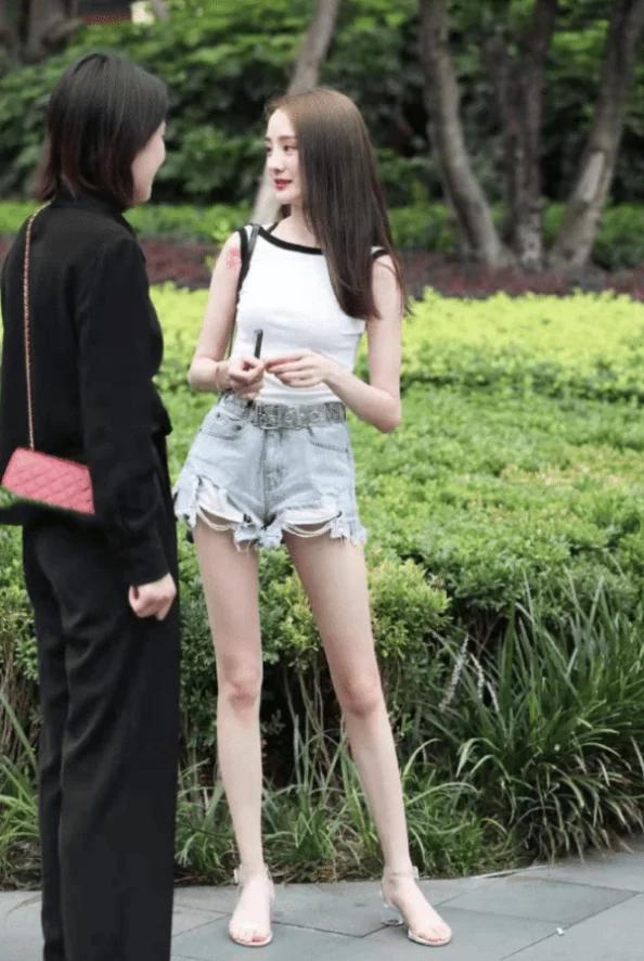 壮族女性与汉族女性婚姻生活不同,壮族少数民族美女