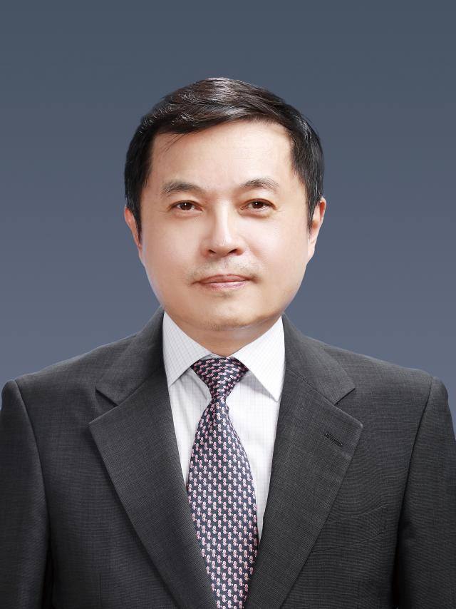 中国唯一一位世界级院士,中国最年轻院士斩获世界大奖