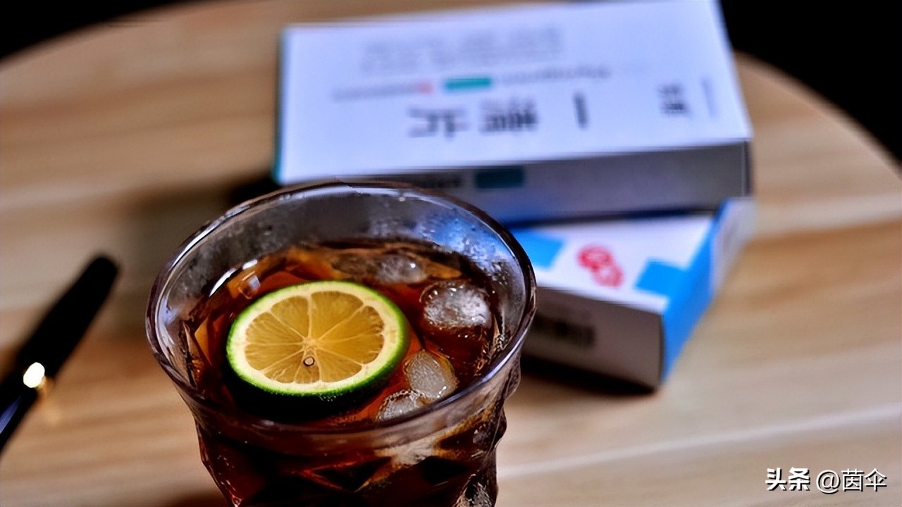 鞋子有异味怎么去除,鞋子穿久了有胶皮异味怎样去除