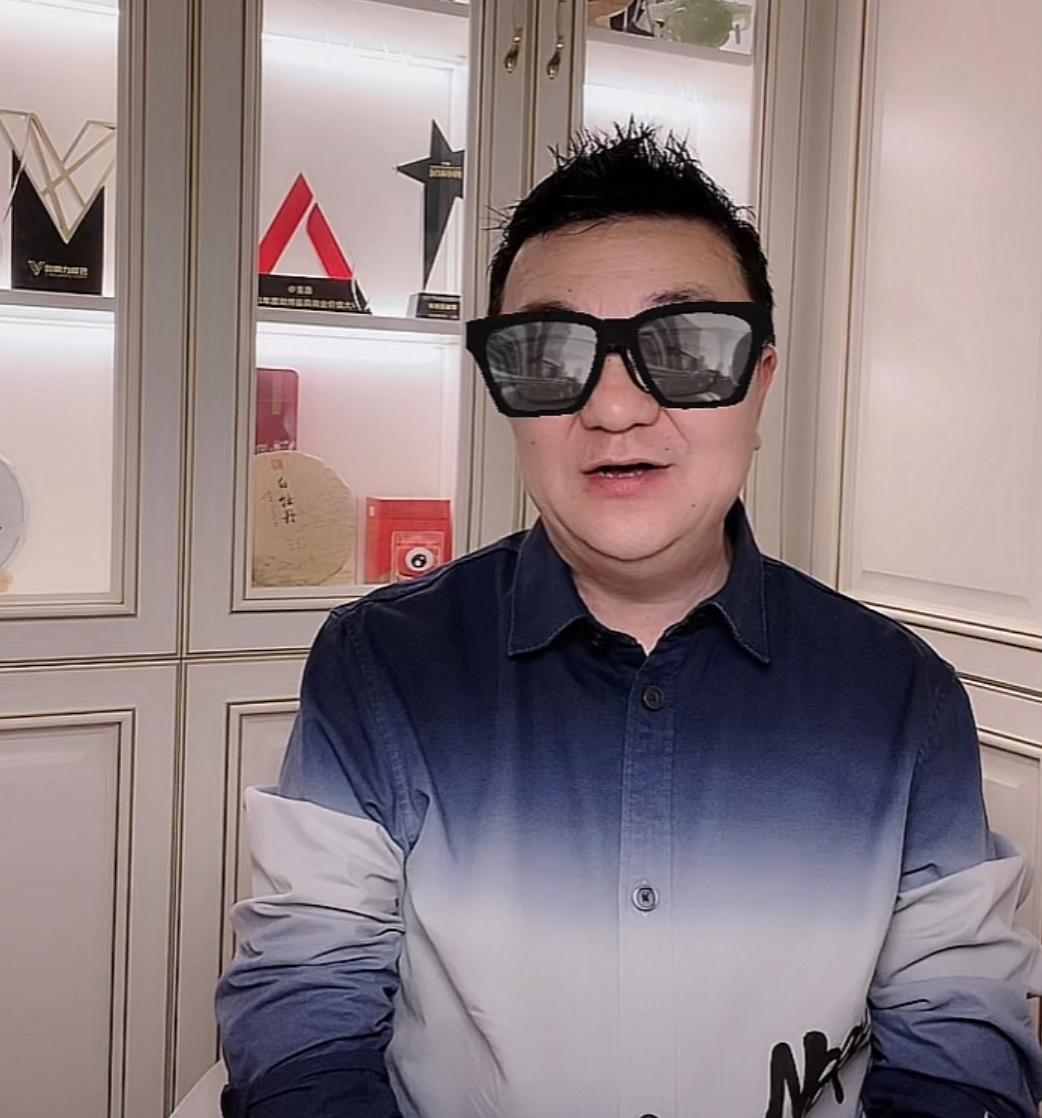 巩汉林冯巩评国足完整版,冯巩巩汉林国足