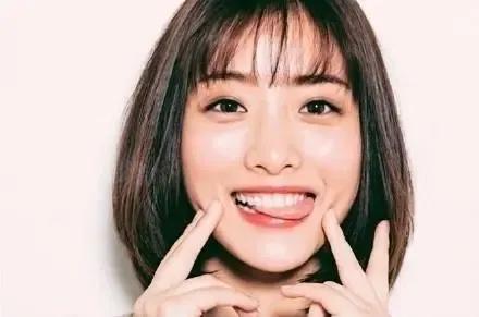 偷偷告诉你绿茶婊的10大特征,一招教你识破绿茶婊