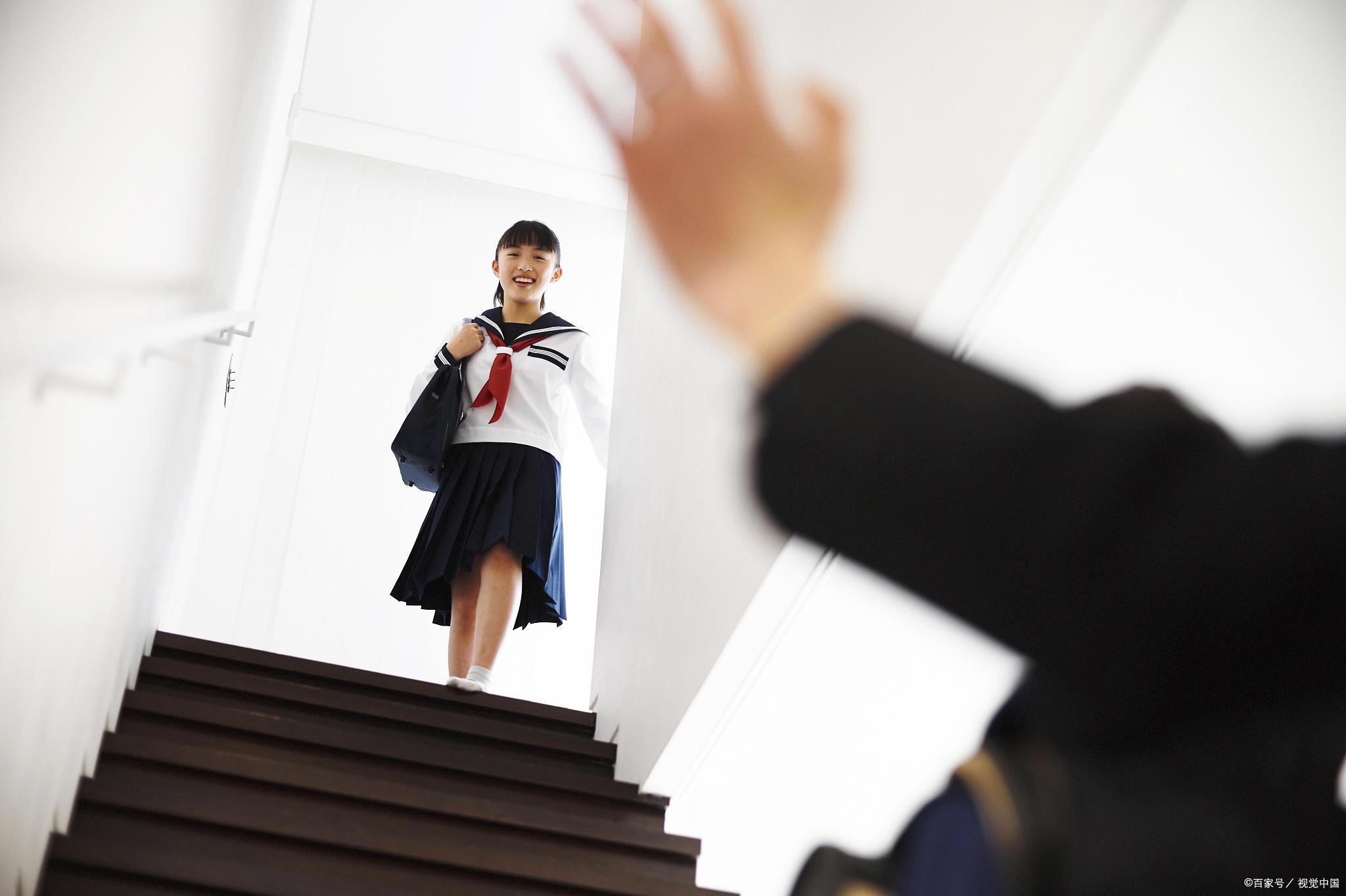 孩子叛逆厌学辍学上网成瘾怎么办,孩子上网成瘾厌学还是在学校混