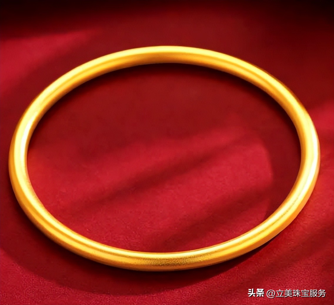 今年黄金手镯多少钱一克,现在黄金手镯价格多少钱一克
