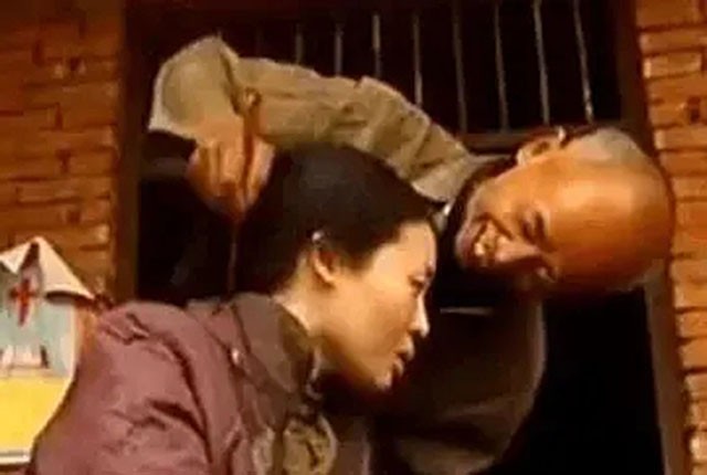 女大学生被山村老汉关猪圈17年,女大学生被关猪圈17年现状怎么样