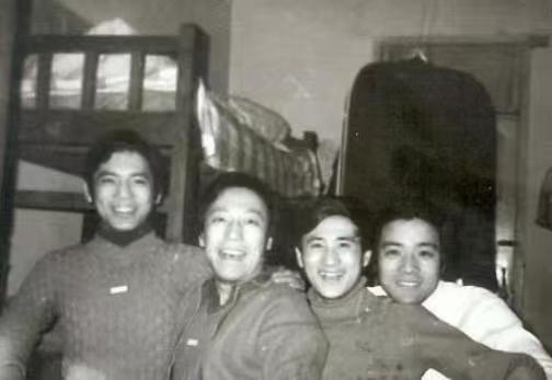 何政军和谁关系最好,何政军夫妻相