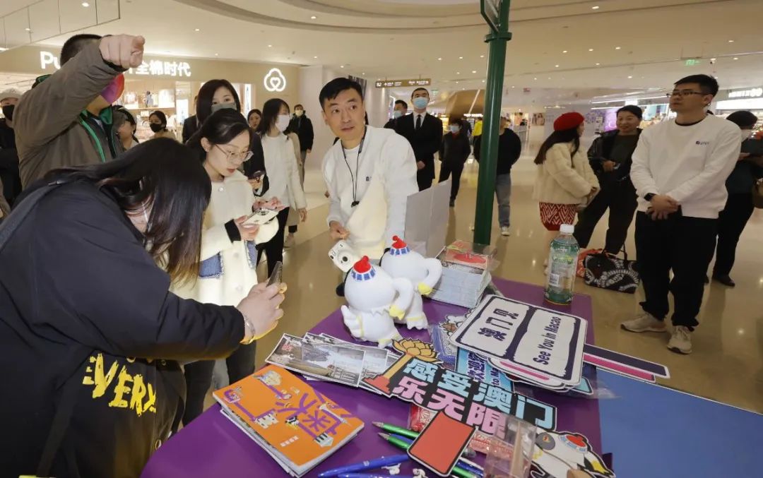 【全力开拓客源】“感受澳门乐无限”路展北京举行