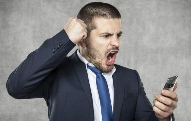 一点小事就能让老公发脾气,老公一点小事就发脾气是什么心理