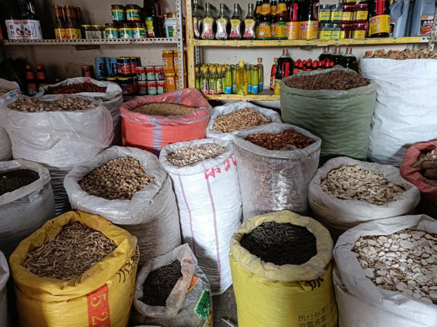 太原女子和闺蜜合开猪脚店，1个月散伙成仇人，用一招逆风翻盘