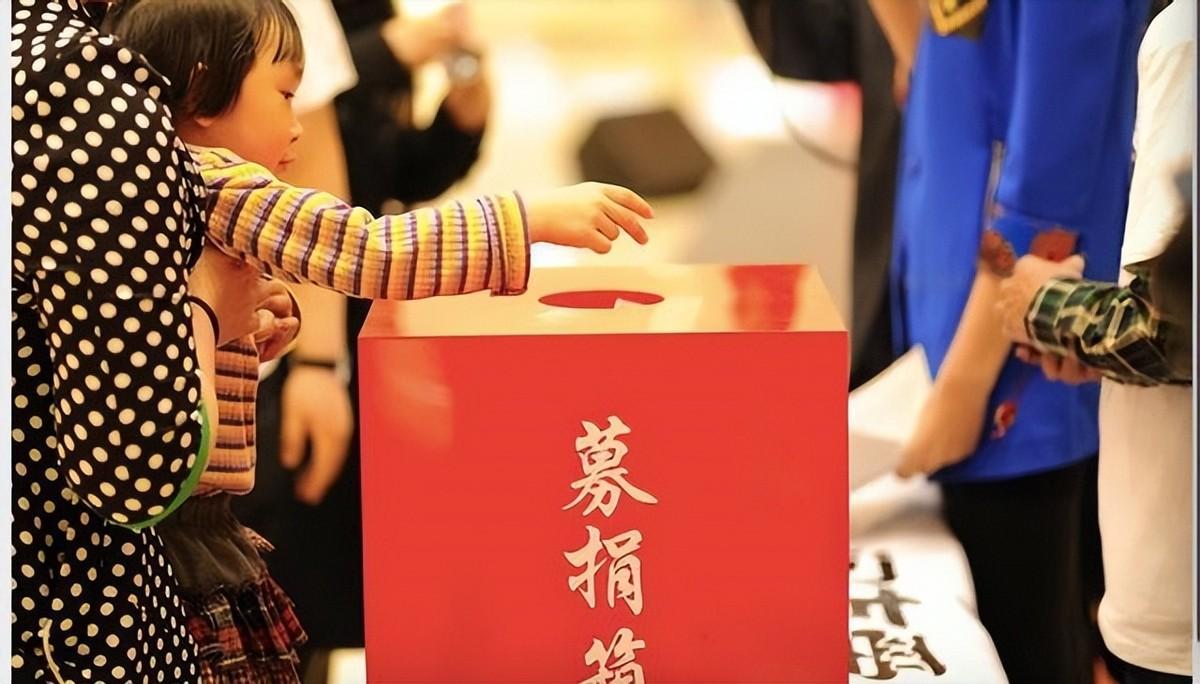 43斤女孩吴花燕最后的日子：患上早老症，去世前收到男友病逝噩耗