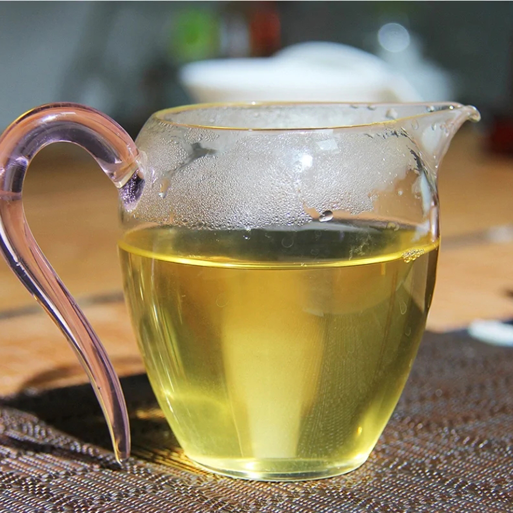 普洱春茶和秋茶肉眼怎么分别,普洱鱼龙混杂