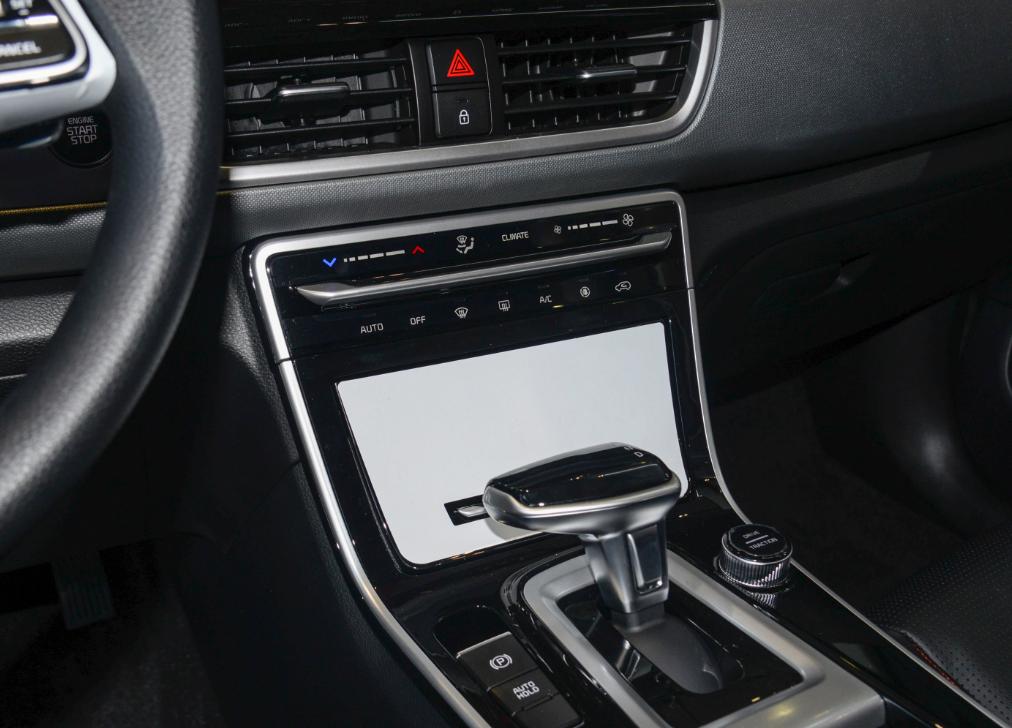 起亚kx3傲跑值得购买嘛,起亚17款傲跑kx3真实感受