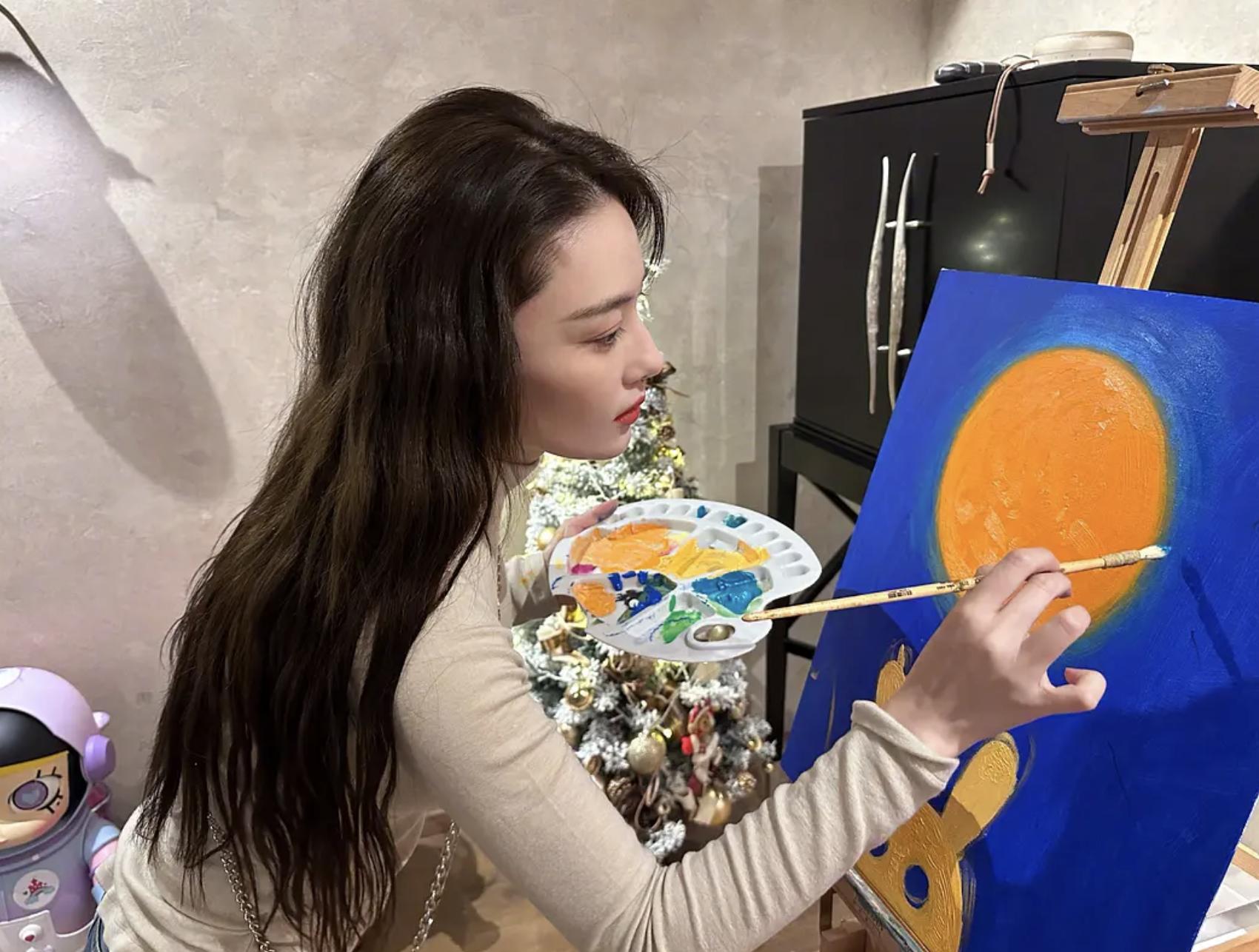 张馨予嫁给了当兵的何捷,张馨予嫁给何捷平时怎么在一起