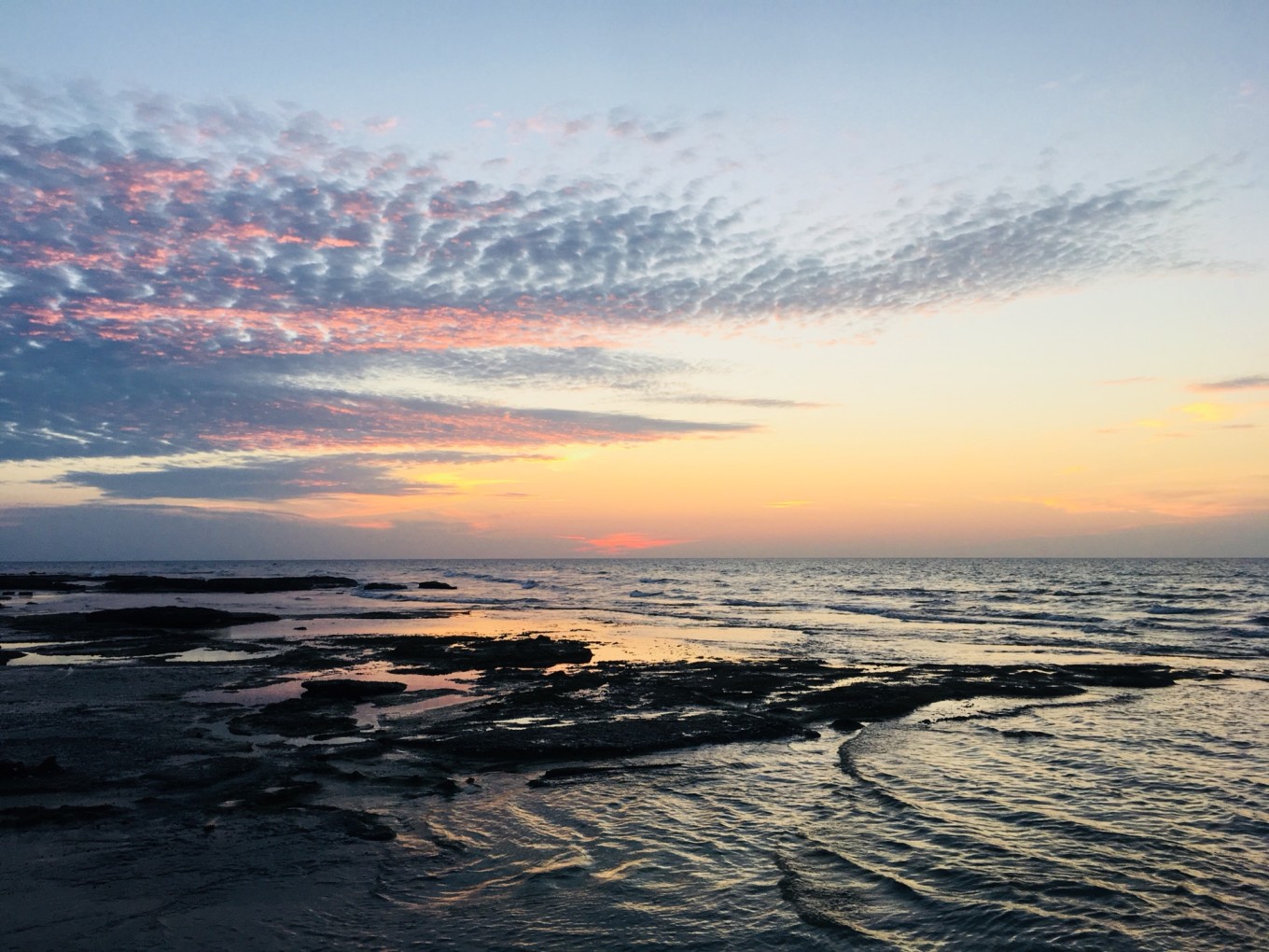 北海涠洲岛游玩视频,北海涠洲岛详细旅游攻略