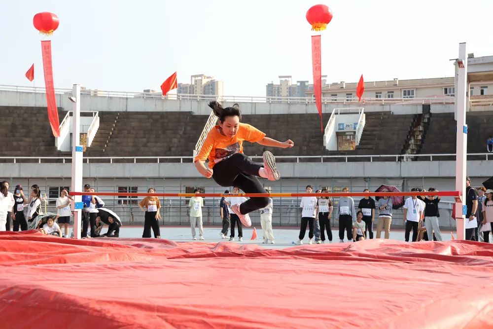 中南大学24周年超燃,超燃运动会开幕式热门