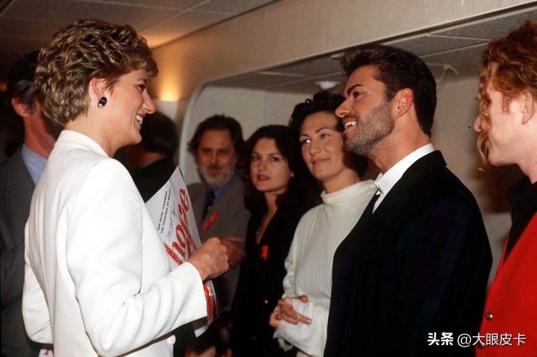 戴安娜王妃最美的十张照片,戴安娜年轻时的照片