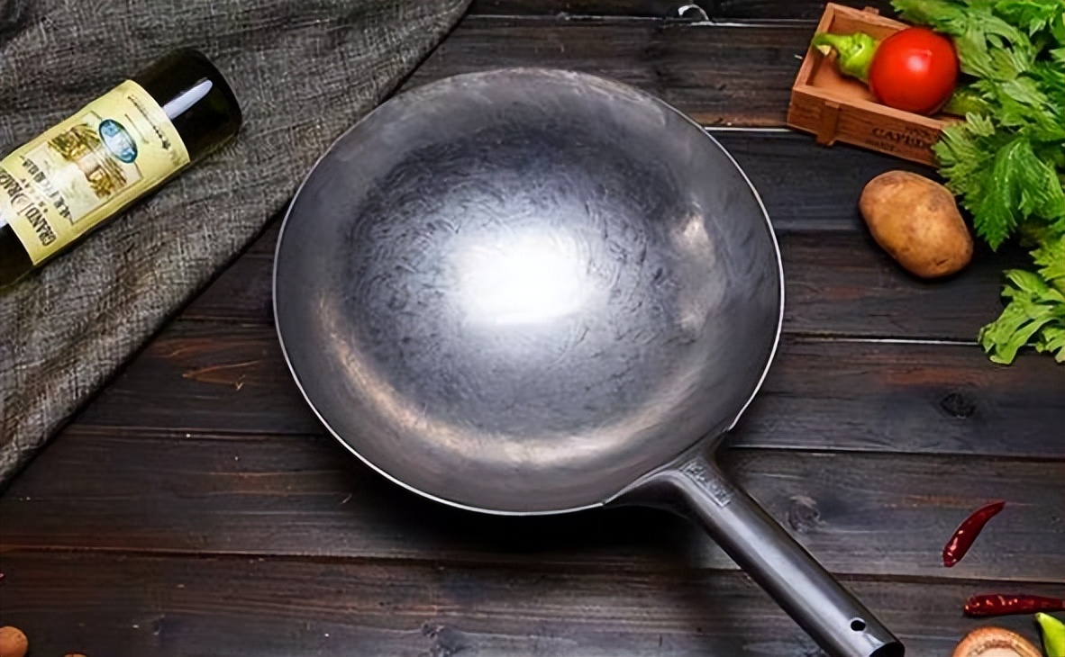 炒锅平底锅怎么选择,家用炒锅怎么选锅