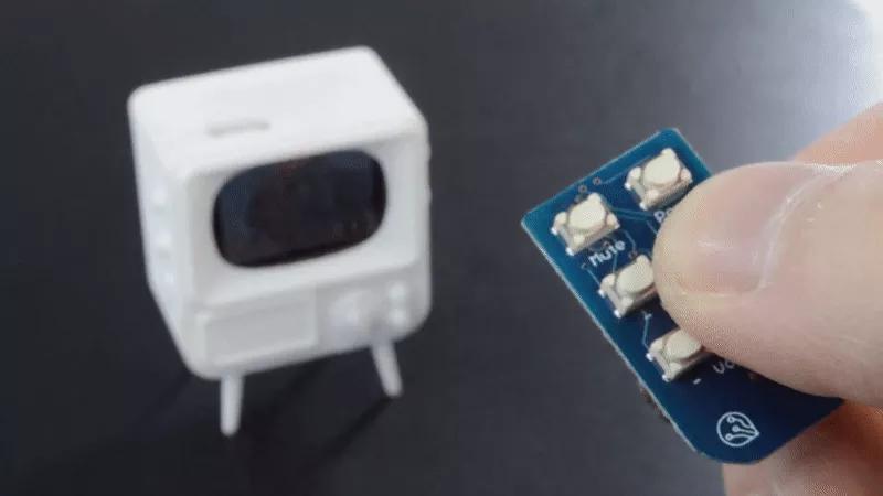 反其道而行之，不要大屏幕，就要小电视缩微电视