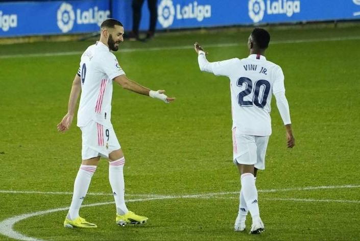 欧冠巴黎圣日耳曼vs米兰,巴黎圣日耳曼vs皇家马德里欧冠