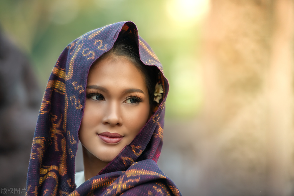 告诉你一个真实的文莱,文莱是怎么被一分为二的