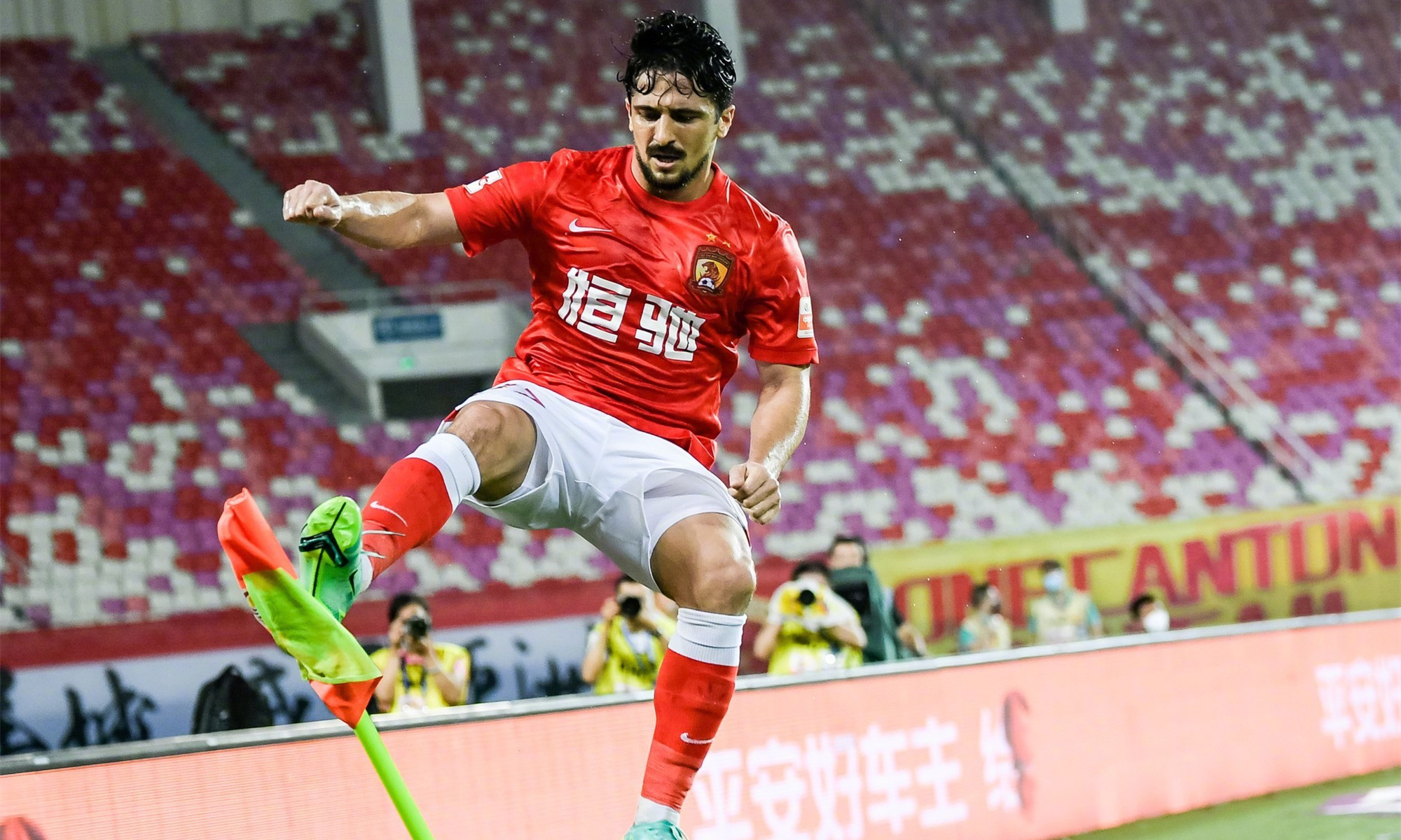 归化球员国足何去何从,归化球员名单回到巴西