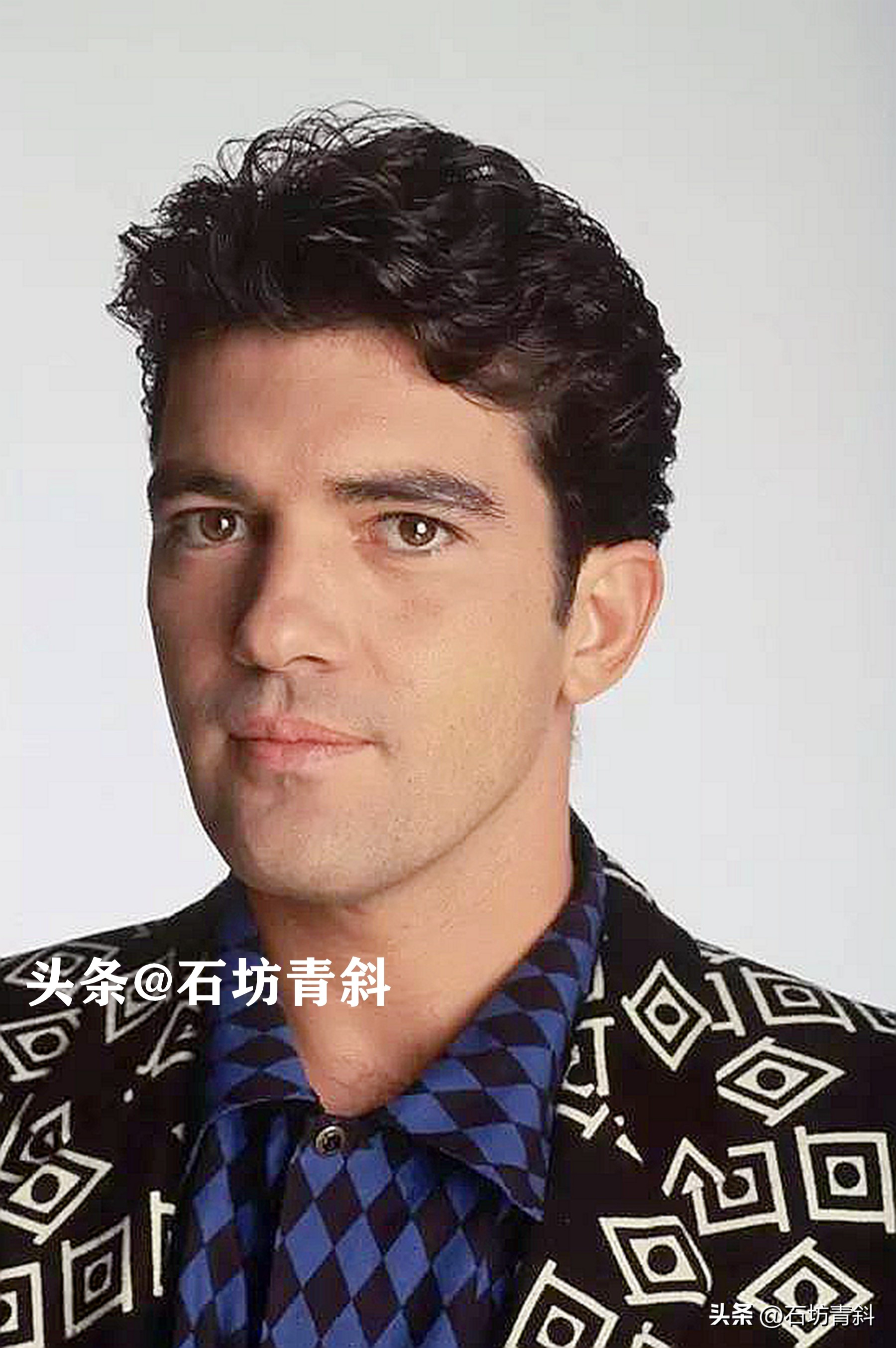 佐罗劫富济贫,佐罗结过几次婚