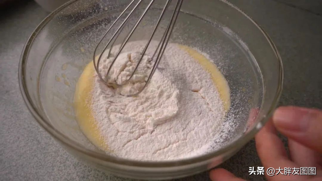 六寸戚风蛋糕一直失败怎么办,零失败戚风蛋糕方子做纸杯蛋糕