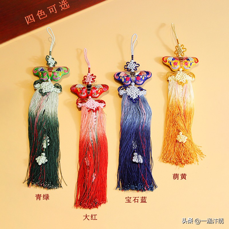 给外国朋友带中国风的礼物比较好,出国适合带的小礼物