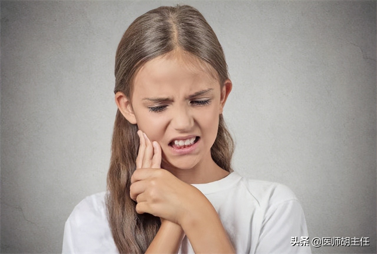 口腔溃疡用什么维生素来医治,口腔溃疡吃什么维生素治好得最快