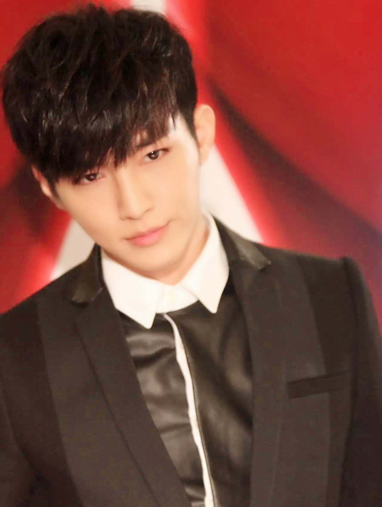 炎亚纶事件综艺评论,炎亚纶脸书发文