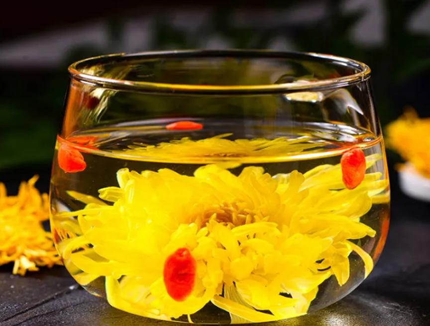 适合夏天解暑的茶饮是哪些,推荐夏天清暑又养心的茶饮