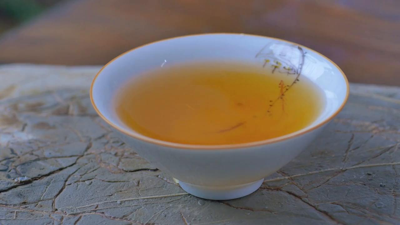 喝红茶茶叶上火吗,常喝红茶的坏处